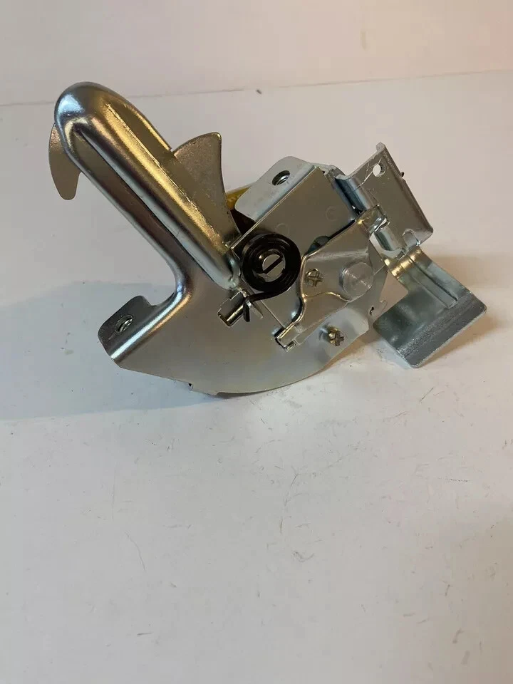 1955 1956 1957 55 56 57 Chevy Chevrolet GMC camión capó cierre nuevo envío gratuito Foto 3 de 4