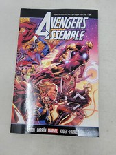 2012 Upper Deck Avengers Assemble Autographs Gallery and Checklist 27