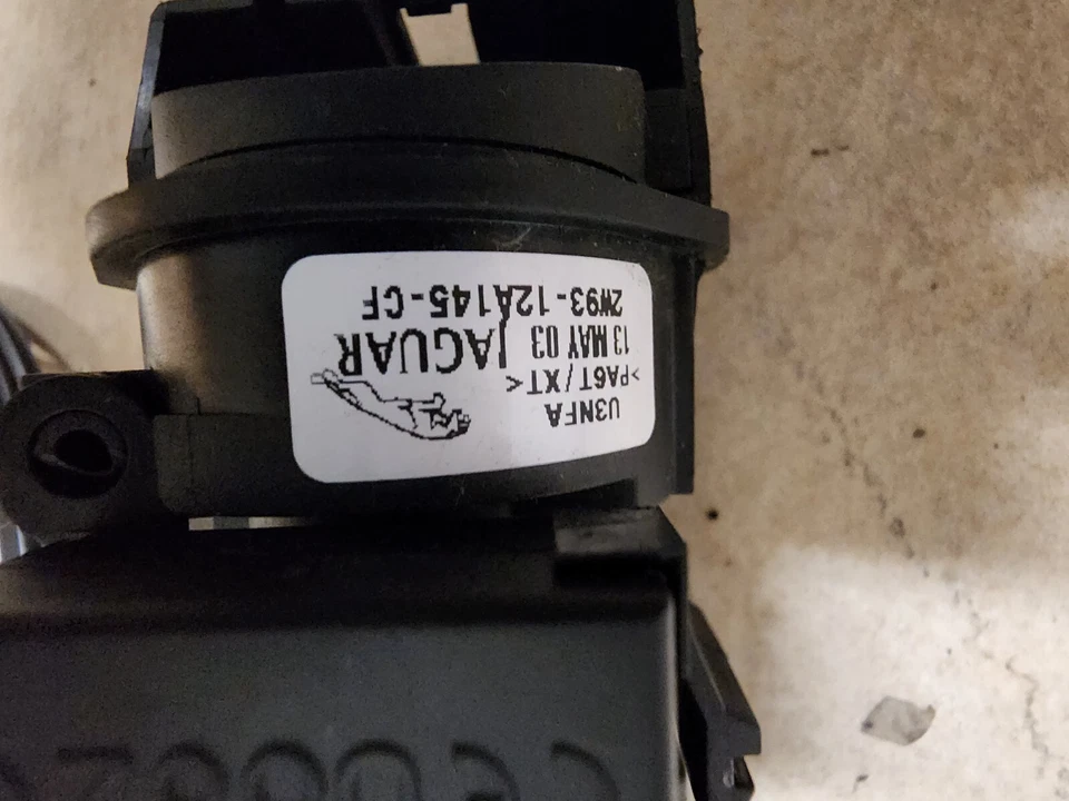 JAGUAR XJ8 VANDEN PLAS 2004 05 06 07 2008 CERRADURA DE ENCENDIDO CON LLAVE 2W9312A145CF Foto 2 de 2