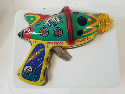Mars Patrol MP-1 Space Blaster Tin Toy Gun With Sparking Action | eBay