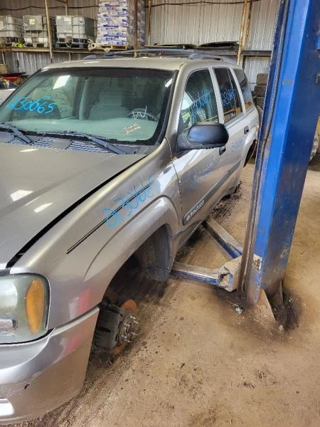 Frenos traseros para 02-09 ENVOY 1938238 Foto 2 de 4