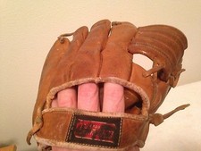 VINTAGE WARDS HAWTHORNE 60-4202 RIGHT HANDED GLOVE