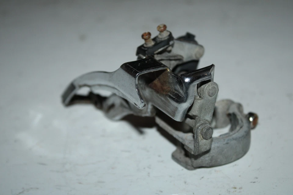 Desviador delantero triple Shimano SIS 31,8 mm abrazadera FD-D031 MTB carretera remitente EE. UU. Foto 2 de 4