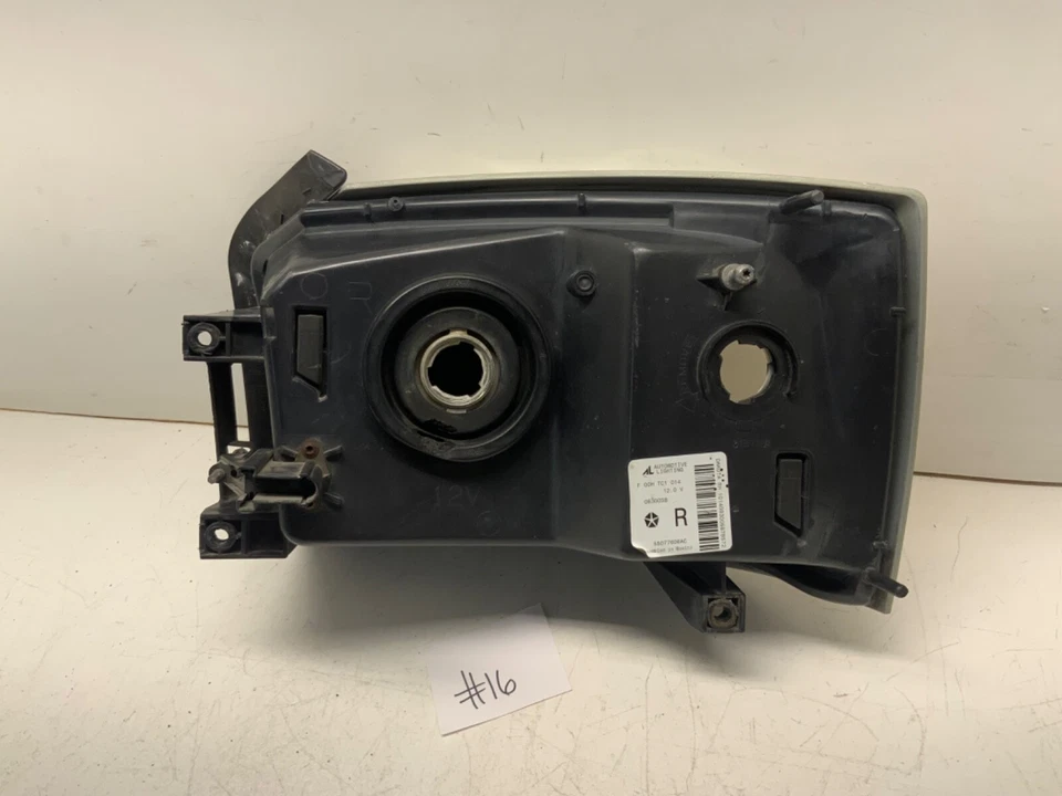Dodge Dakota 2005 2006 2007 pasajero lado derecho faro halógeno OEM Foto 4 de 4