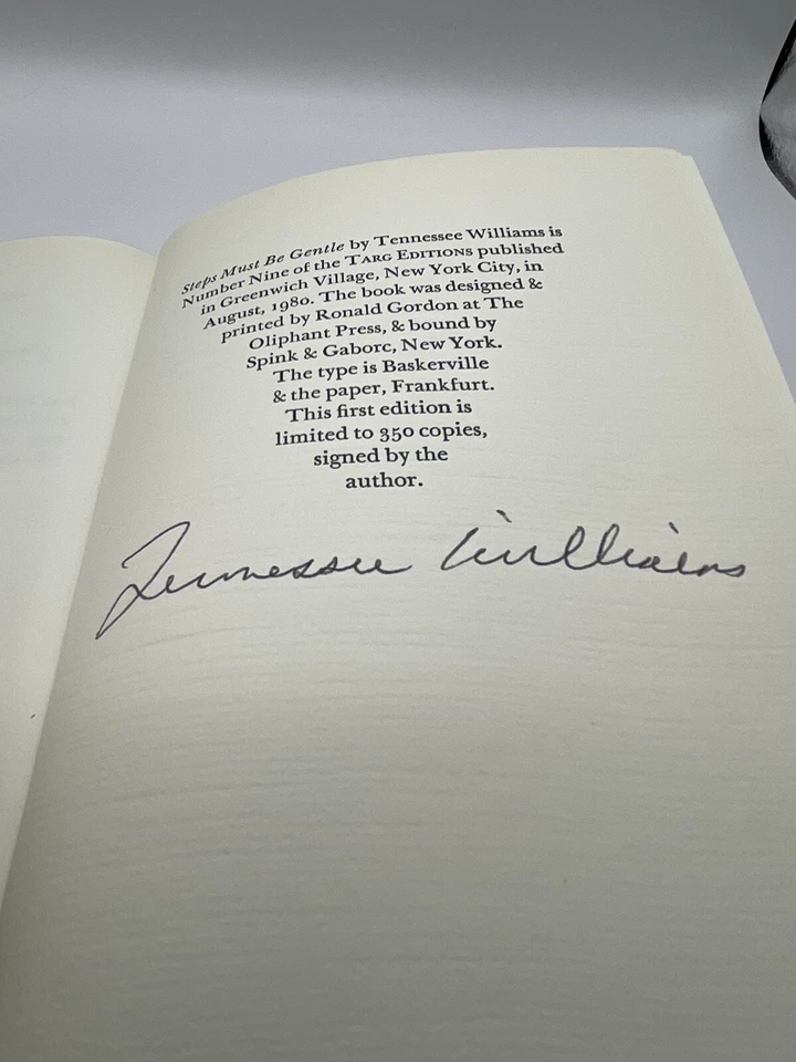 Williams, Tennessee  - STEPS MUST BE GENTLE - First Edition - Signed Foto 3 de 3