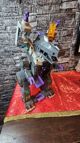 Transformers Trypticon G1 Vintage Original Figure Only WORKS Walks Read*