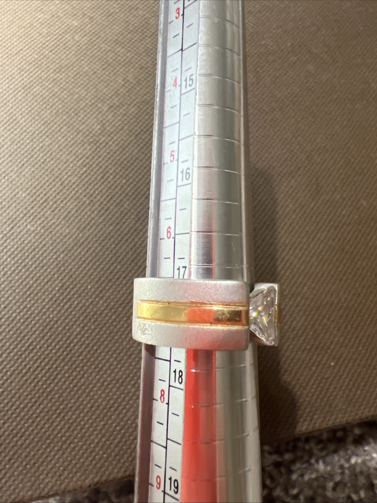 18k Ge Ring Two Tone Clear Triangular Floating St… - image 7