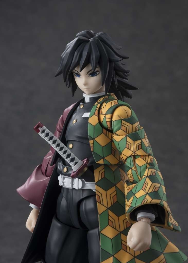 Figurine Demon Slayer - Giyu Tomioka S.H.Figuarts 15cm