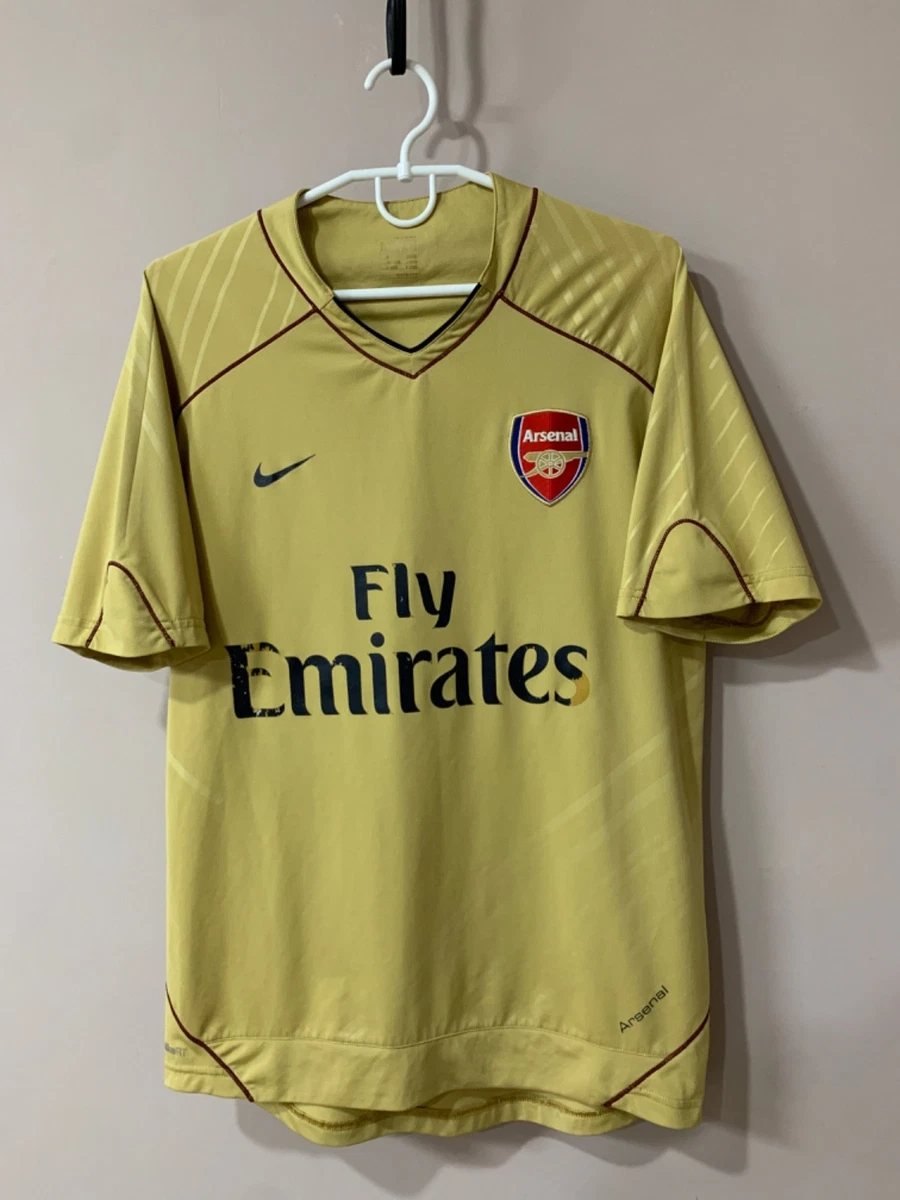 Nike Arsenal Gold International Club одежда и сувениры для фанатов