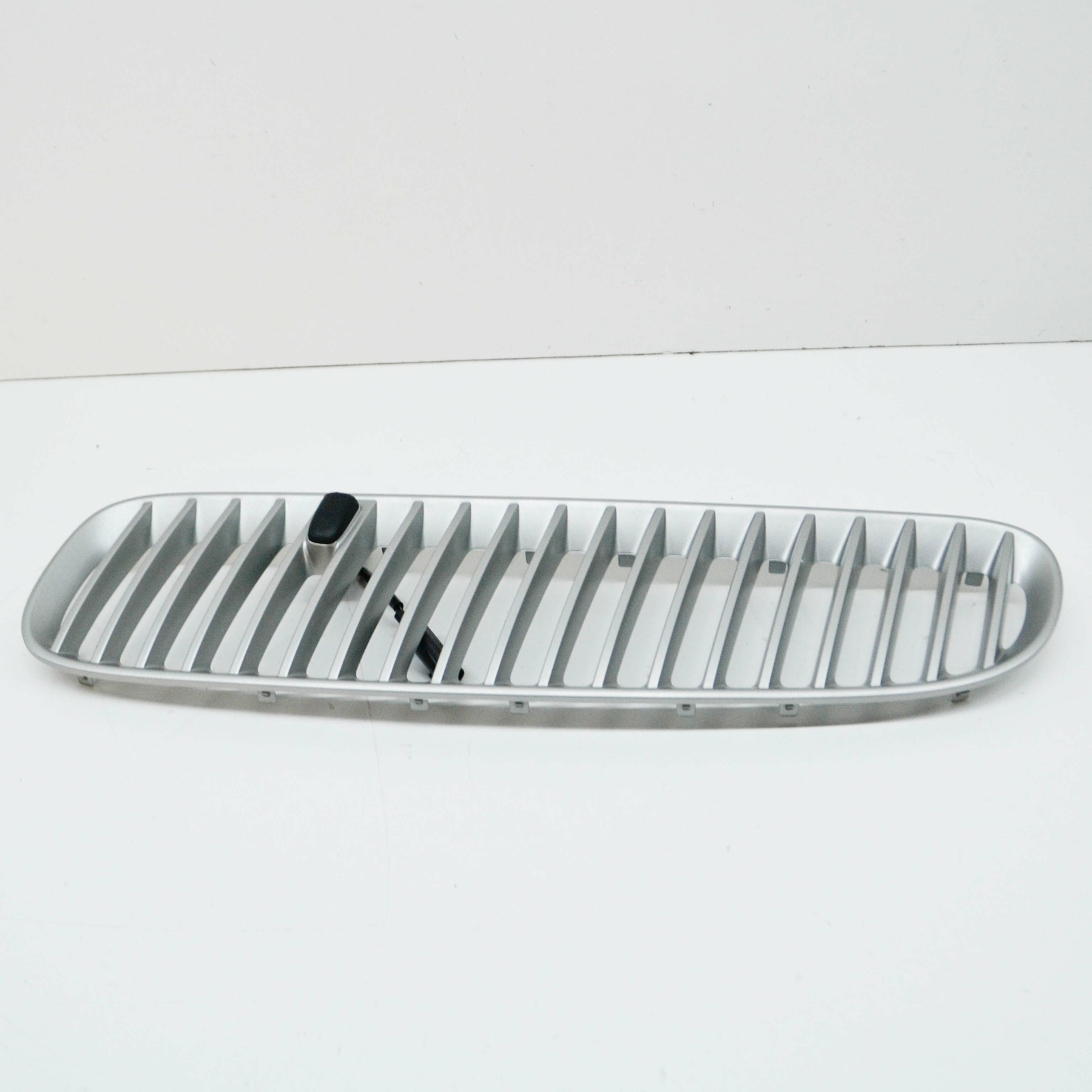 NEU BMW X5 E53 HAUBENLÜFTUNG TITANGRILL LINKS 7124823 51137124823 