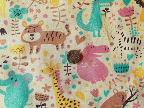 Jungle Animals print Polycotton fabric/Material - 1 full metre - Picture 2 of 2