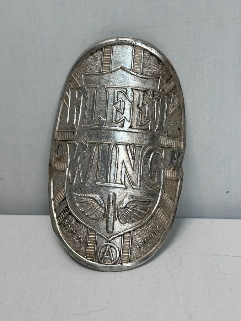 (Used) Original Pugh Bergmeister Fleet Wing Bicycle Head Badge Emblem British (24.99 USD)