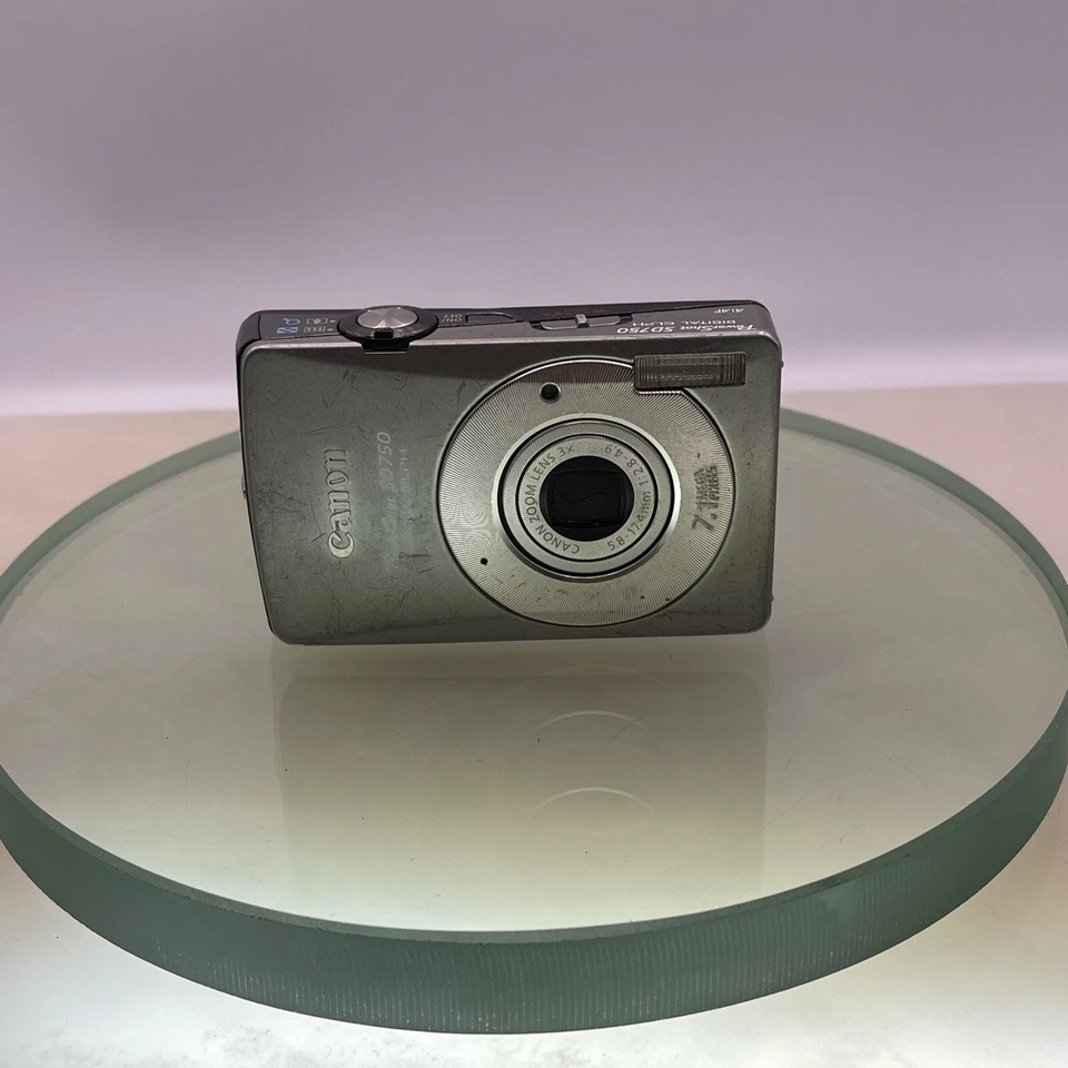 Canon PowerShot SD750 Compact Digital Camera 7.1MP flash not working,2GB SD,BATT - Image 3 of 4