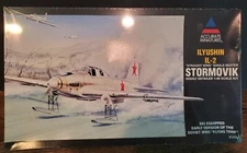 1/48 Accurate Miniatures IL-2 Stormovik with skies “Flying Tank”  #3409 (sealed)