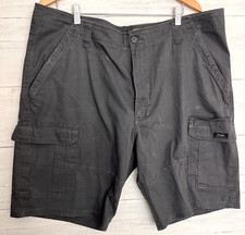 Wrangler Cargo Shorts Men  s 40 Gray Relaxed Fit Outdoor Utility Pockets zip fly