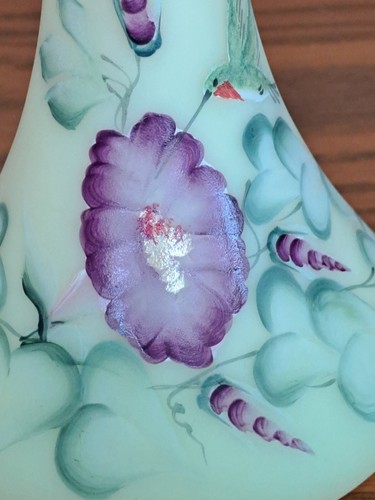 Fenton Burmese Glass 1998 Messenger Exclusive Hummingbird Jack In Pulpit Vase - Picture 5 of 19