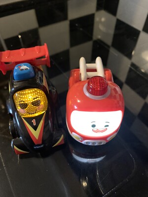 Toot Toot Fahrer Rennwagen & Feuerwehr Konvolut Autos