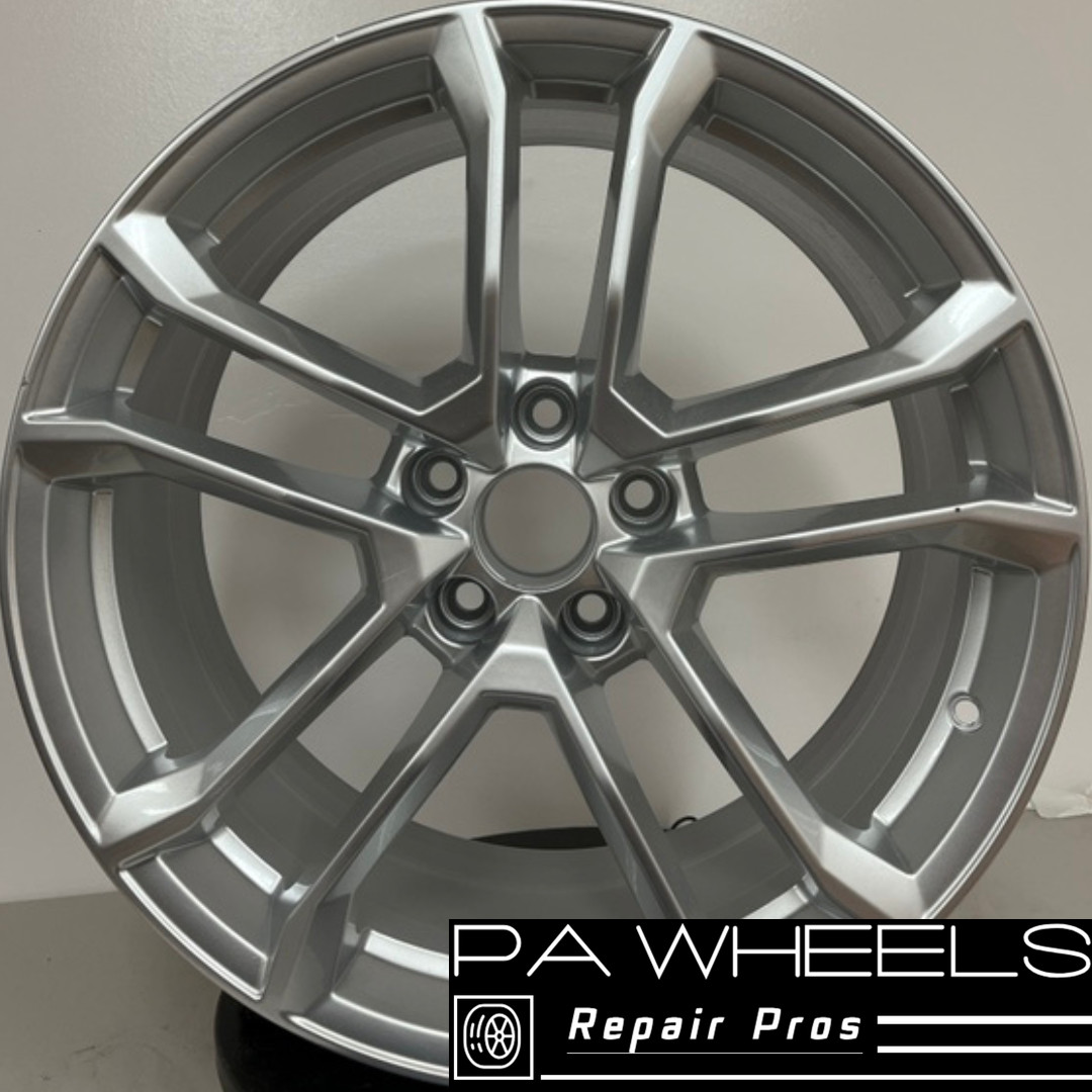 AUDI R8 2017 2018 19" FACTORY ORIGINAL REAR WHEEL RIM 59006 4S0601025A