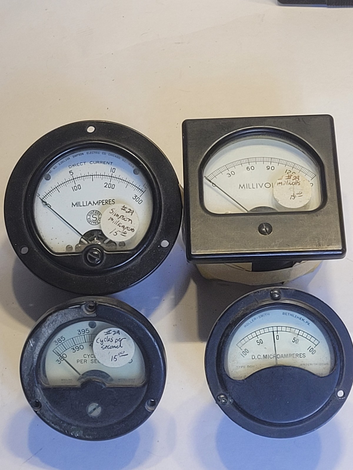 Lot Of 4 Vintage Electrical Testing Guages Microamperes Millivolts Milliamperes