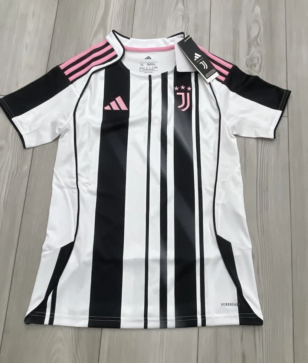 Juventus Pink Size XL International Club Soccer Fan Apparel and