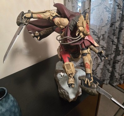 BUNGIE Destiny 2 Legends Fallen Captain Premium Statue - Level 52 Studios
