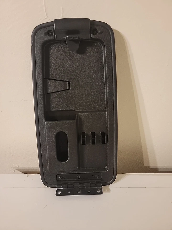 Tampa do console central Pontiac Torrent Chevrolet Equinox 2005 2006 2007 2008 2009 - Imagem 2 de 4