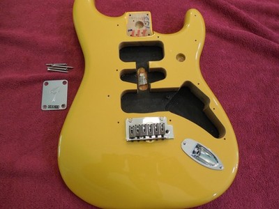 Fender Stratocaster MIM Body w/Hardware Rare Sunshine Yellow - Mint Condition