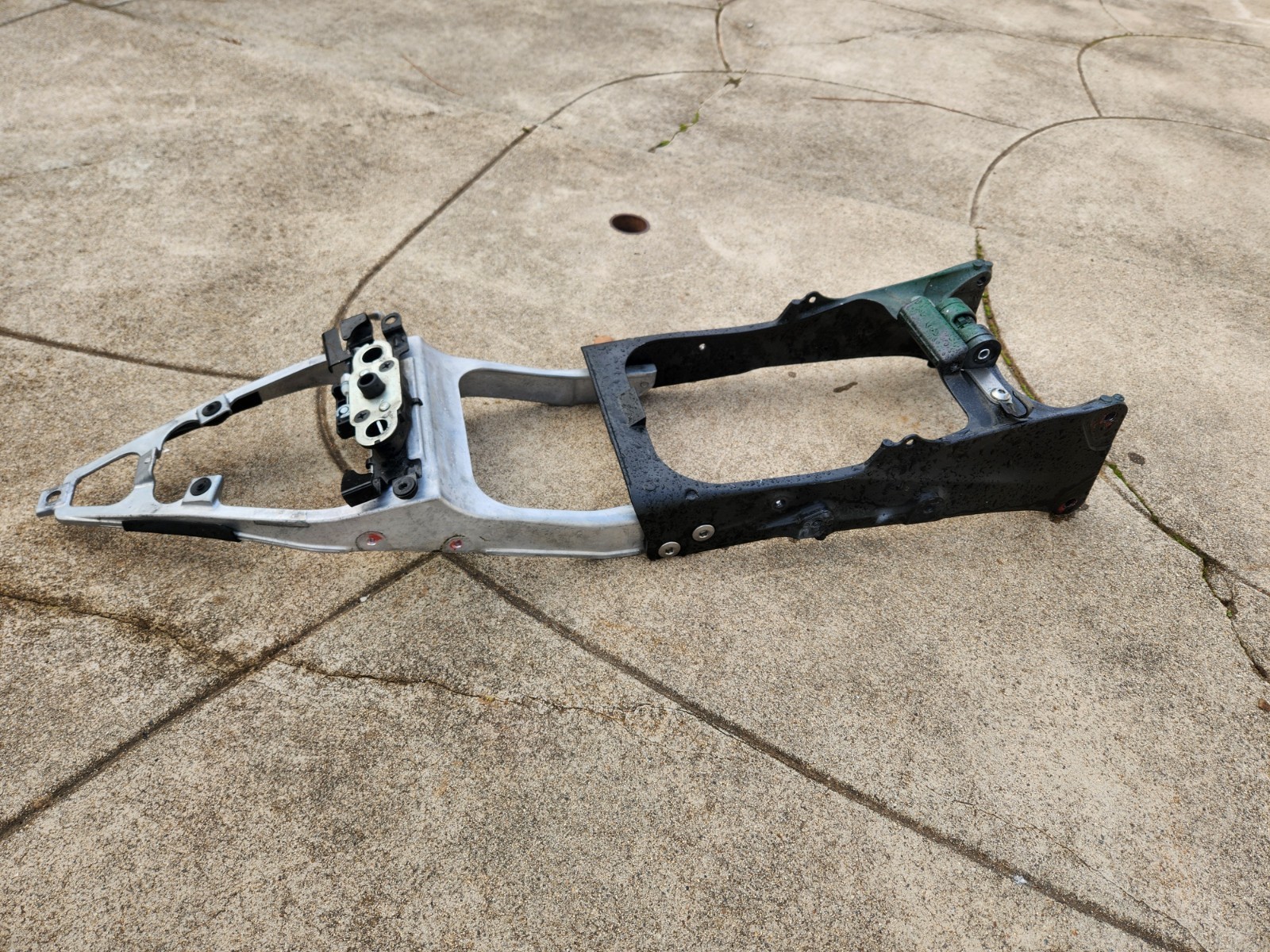 2013-2018 Kawasaki Ninja ZX6R ZX636 OEM Rear Subframe Back Sub Frame
