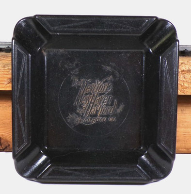 RARE VINTAGE COLLECTIBLE ASHTRAY NEW YORK NEW HAVEN & HARTFORD RAILROAD CO. 1968