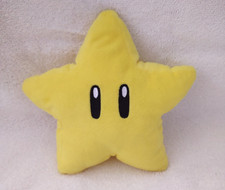 Super Mario Brothers Plush Yellow Star 7" x 7 1/2"
