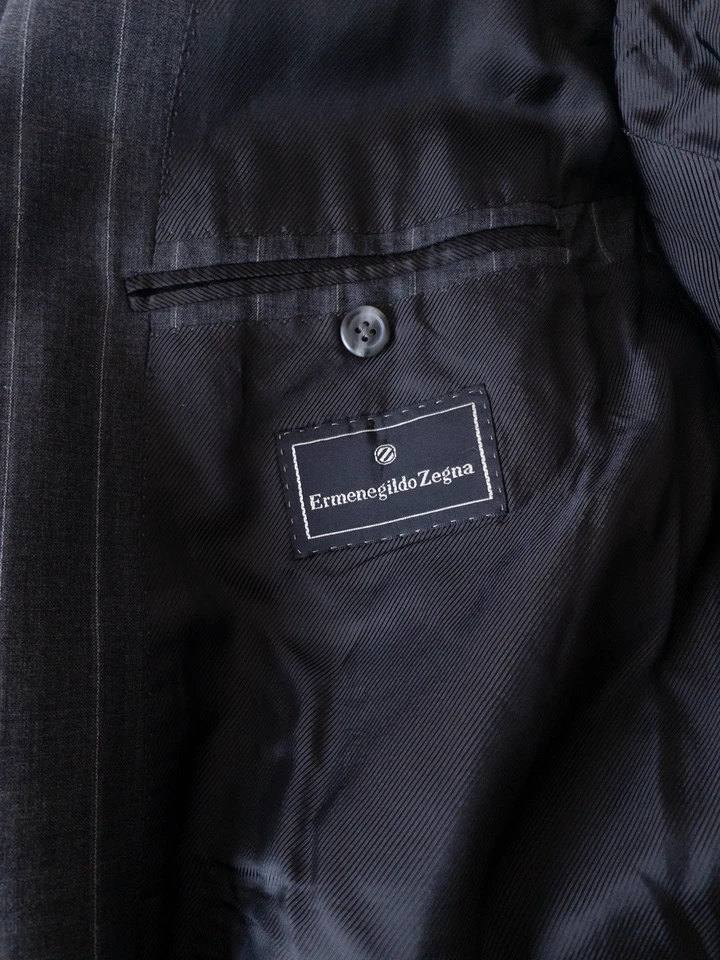 Chaqueta ERMENEGILDO ZEGNA 42S Lana Rayas Carbón Doble Pecho Hecha en Italia Foto 2 de 4