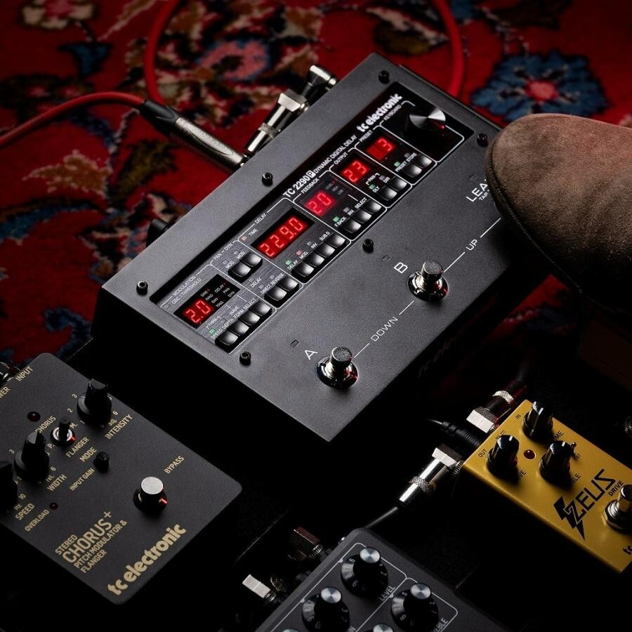 Tc Electronic 2290 P Dynamic Digital Delay Guitar Effects Pedal