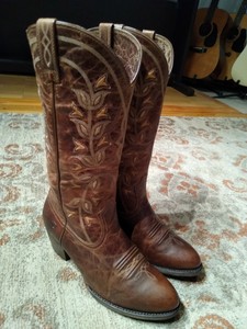 ariat women's desert holly western cowboy boot