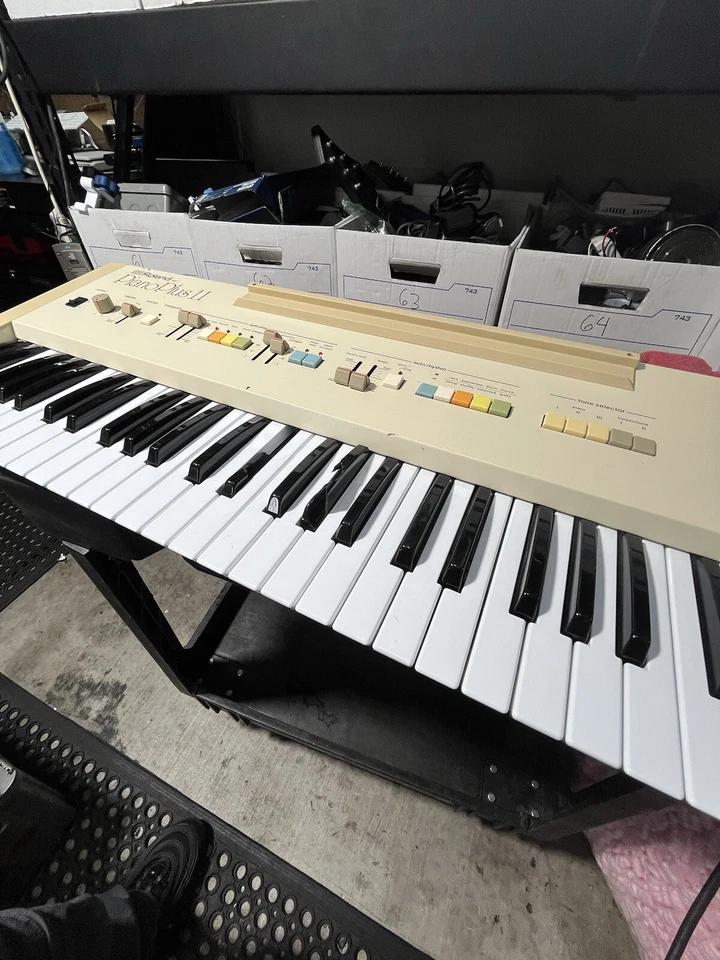 De colección Raro Analógico 1982 Roland Piano Plus 11 Teclado Sintetizador Batería Foto 2 de 4