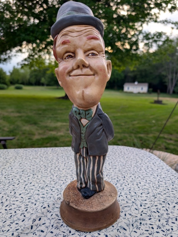 Vintage Stan Laurel Statue Chalkware Figure Statue 1970's Laurel & Hardy 16” 