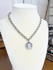 Collana Vintage Guess Statement 20° Anniversario Argento Ciondolo Inciso