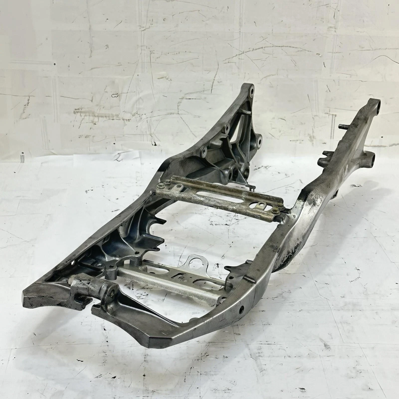 2012 - 2016 HONDA CBR1000RR REAR SUBFRAME BACK UNDERTAIL FRAME STOCK