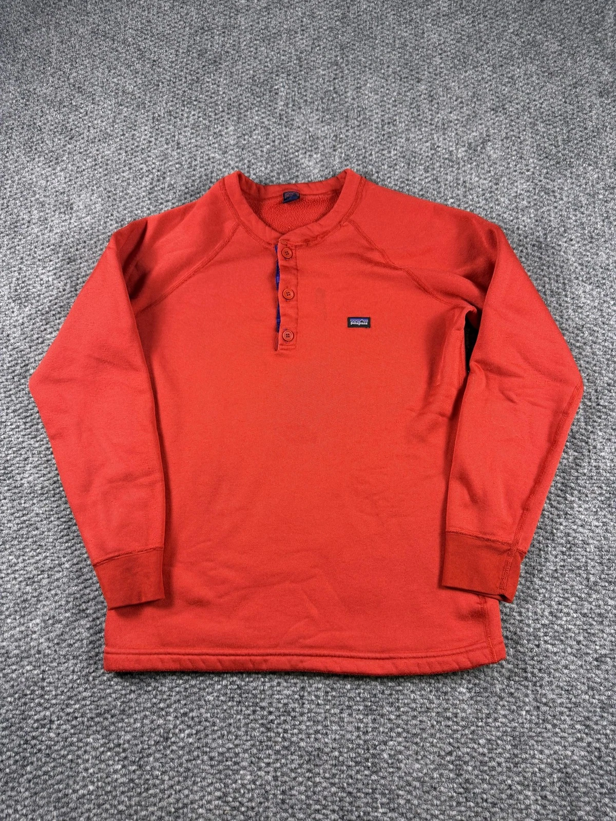 Patagonia Capilene Shirt Mens Medium Red Long Sleeve Henley Fleece Top Outdoor