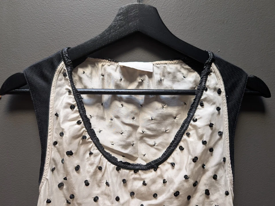 Camiseta sin mangas Prada de seda con ribete de cuero con detalles de estilo de lentejuelas - talla 36 Foto 3 de 4