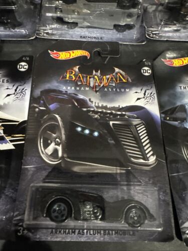 Hot Wheels 2017 Batman Set 6 Cars Batmobile Tumbler Arkham Lamborghini - Picture 4 of 8