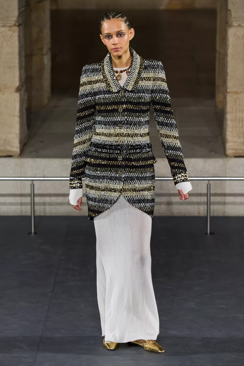 CHANEL EGYPT COLLECTION GOLD RUNWAY TWEED JACKET