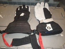 Hestra Heli Glove   Women  s Warm, Durable Ski Glove for Snow Sports Size 6