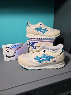 NOS Vintage 90s Asics Mens 8 Spell Out Intensity Gel Sneakers Shoes White Navy NOS Vintage 90s Asics Gel Saga Spell Out Sneakers Shoes  main image 2