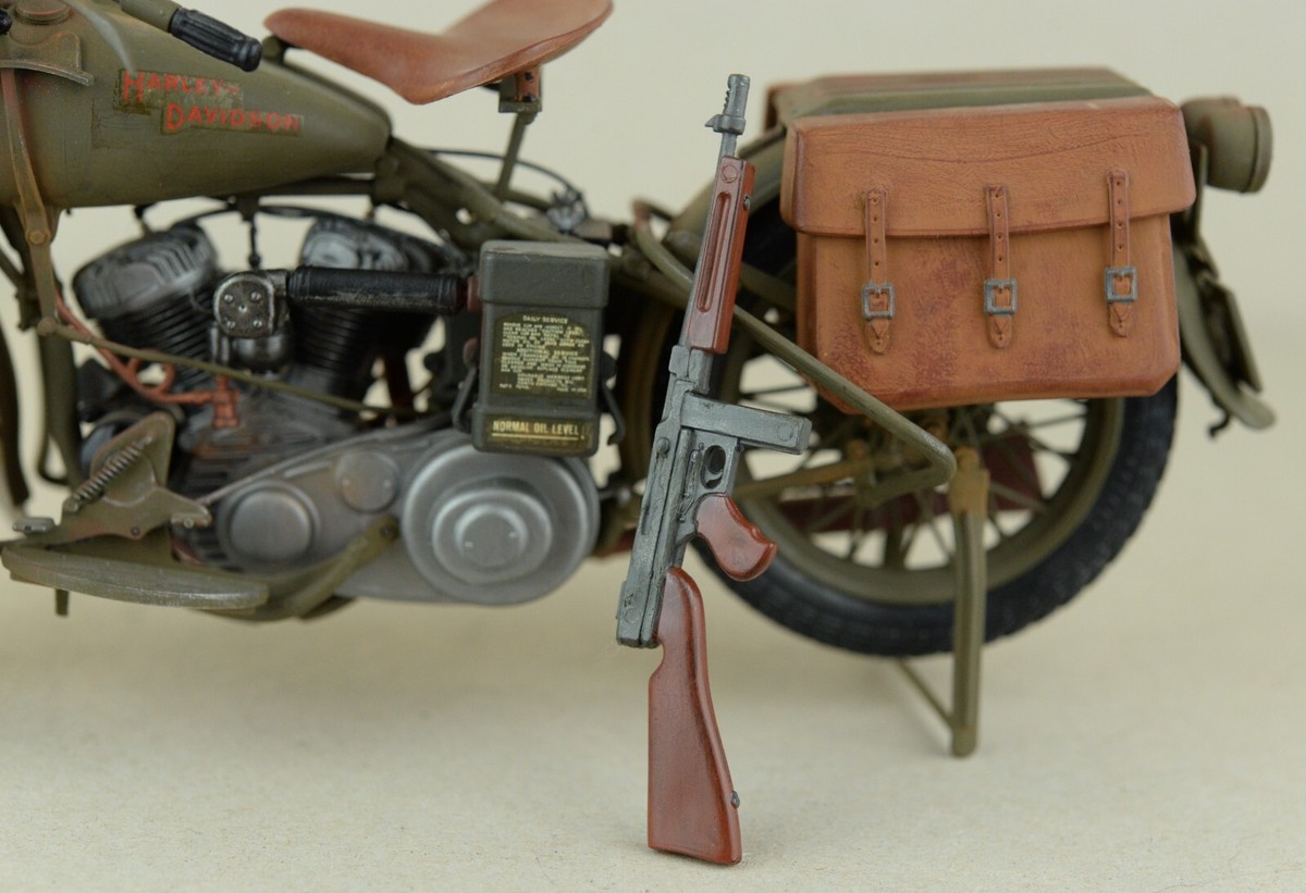 Already built model of Greek Army Harley Davidson WLA-45 1:9 scale