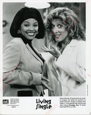 LIVING SINGLE Press Photo Elayne Boosler Kim Fields