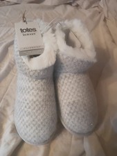 Totes isotoner pillowstep ankle boot slippers Size: 7