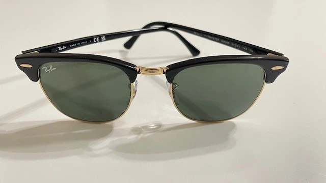 Gafas de sol Ray.Ban Clubmaster RB3016 W0365 51-21 145 3N lentes verdes doradas y negras Foto 3 de 4