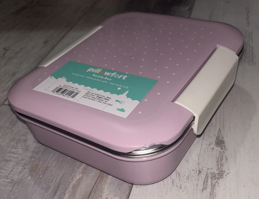 Pillowfort Pink Leakproof Bento Lunch Box Tray Dishwasher Safe New