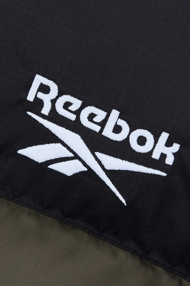 Reebok Mens Puffer Gilet Vest Olive - Image 3 of 4