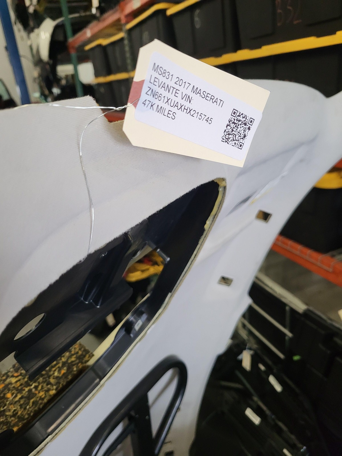 Maserati Levante 2017-2020 Headliner P/N 670048034